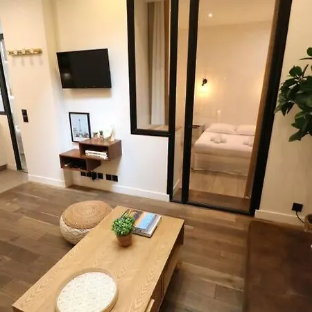 Cosy 2 / Pere-lachaise Apartment *